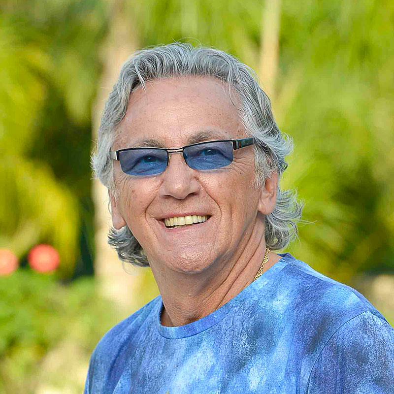 Jean-Pierre Savelli ©Patrick Carpentier Jean-Pierre Savelli ©Patrick Carpentier